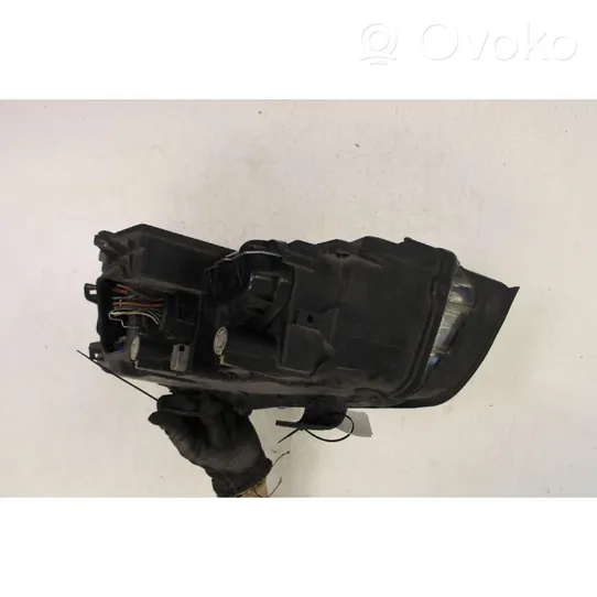 Audi A4 S4 B7 8E 8H Phare frontale 