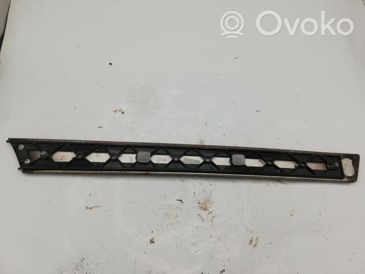 BMW 3 E46 Altro elemento di rivestimento della portiera anteriore 8200725