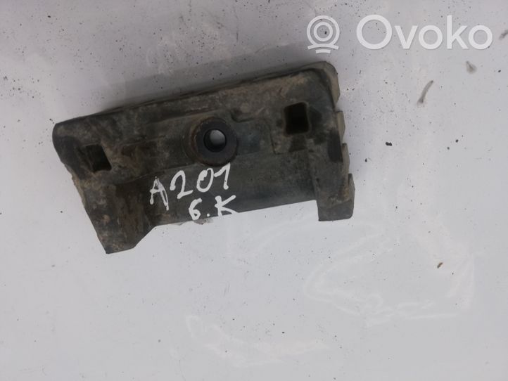 Volkswagen Touareg I Tunkin nostokumi 7L5804123