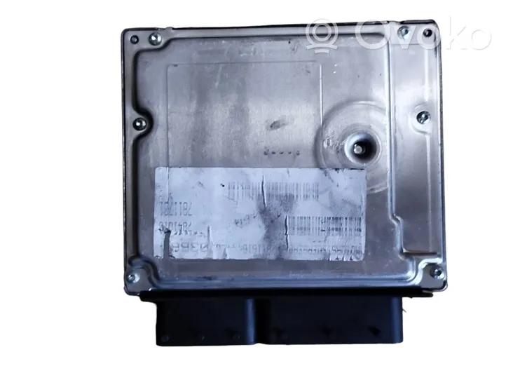 BMW 1 E81 E87 Sterownik / Moduł ECU 7811701