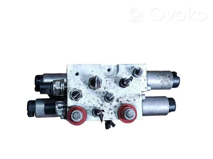 BMW X5 E70 Stabilizator aktywny osi przedniej / Zestaw 6782737