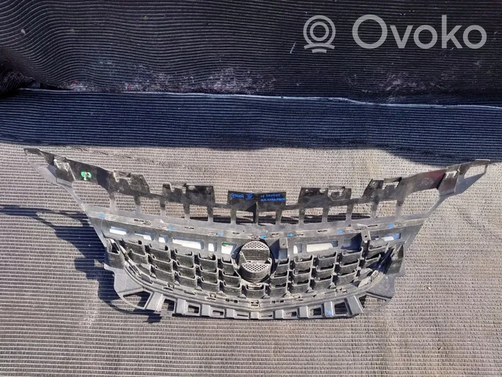 Opel Astra J Front grill 1320167