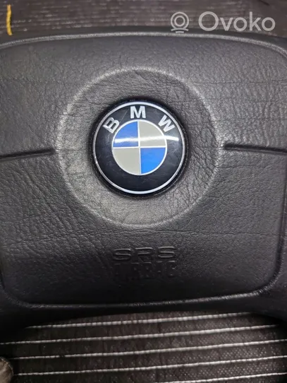 BMW 5 E34 Volant 