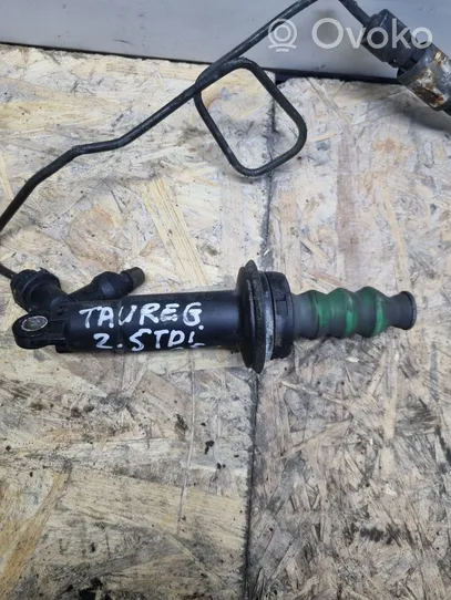 Volkswagen Touareg I Cylindre récepteur d'embrayage 7L6721257A