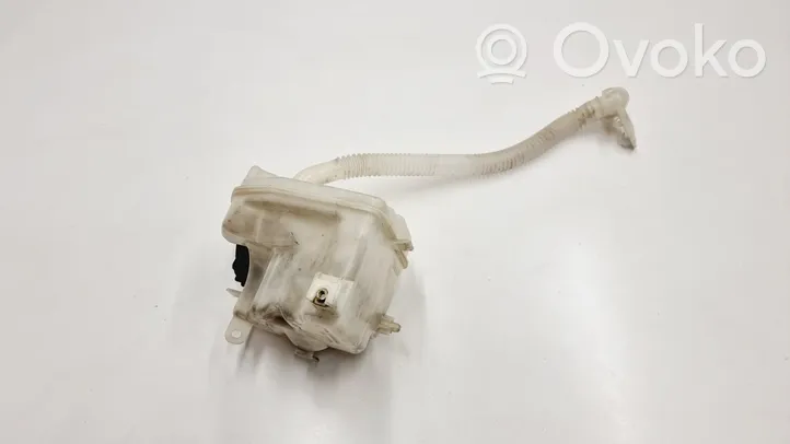 Daihatsu Cuore Windshield washer fluid reservoir/tank 860142-100