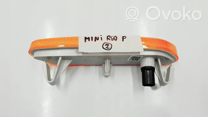 Mini Cooper Countryman R60 Indicatore di direzione anteriore 9802568