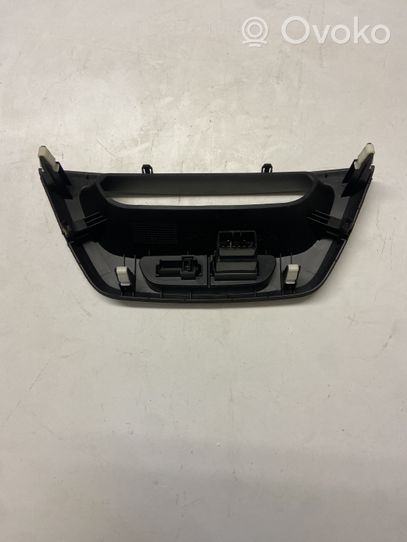 Hyundai Genesis Rivestimento laterale della consolle centrale anteriore U08C74