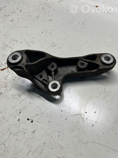 Opel Insignia A Gearbox mounting bracket 13228266
