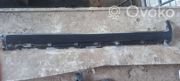 Volvo XC70 Sill 30698370