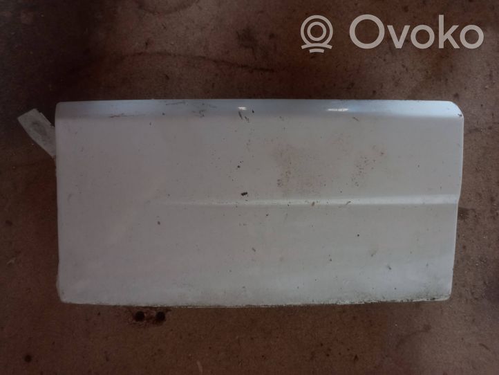 Volkswagen Transporter - Caravelle T4 Rivestimento del pannello parte angolare del paraurti anteriore 