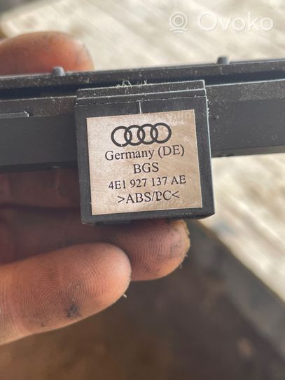 Audi A8 S8 D3 4E Interrupteur feux de détresse 4B1927137AE