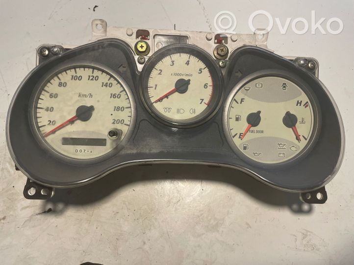 Toyota RAV 4 (XA20) Speedometer (instrument cluster) 838004A091