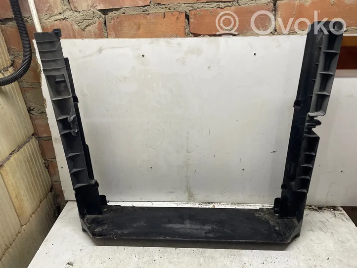 BMW X5 E70 Bottom radiator support slam panel 7555272