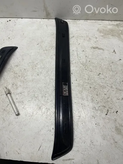 BMW 3 E90 E91 Garniture, jupe latérale/bas de caisse avant 7060280