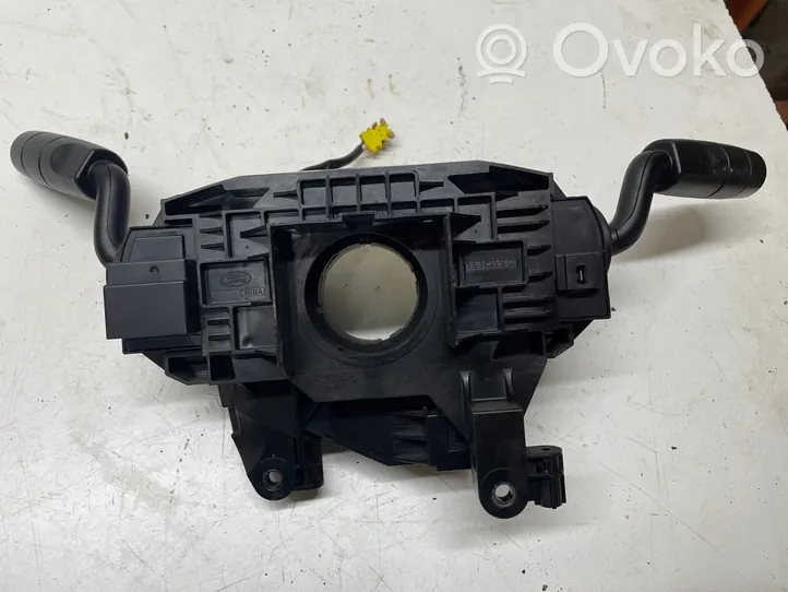 Land Rover Range Rover Sport L320 Leva/interruttore dell’indicatore di direzione e tergicristallo YRC500080