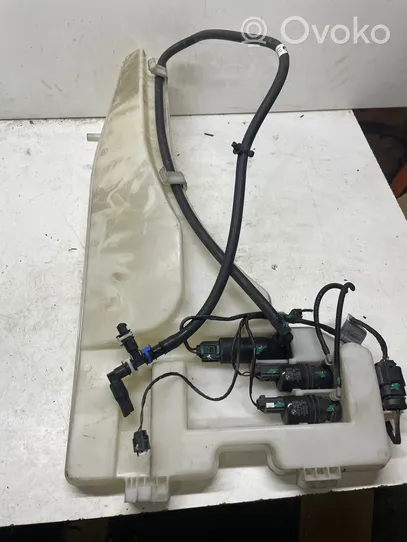 BMW X5 E70 Lamp washer fluid tank 7190998