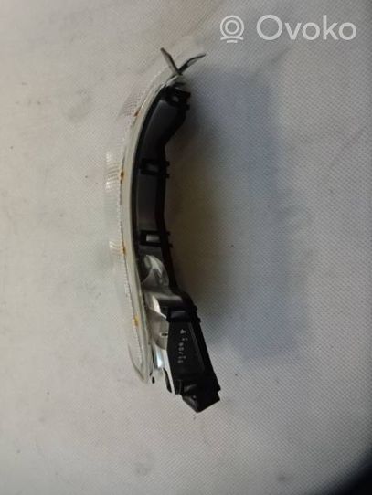 Mercedes-Benz C W203 Indicatore di direzione anteriore 418166439