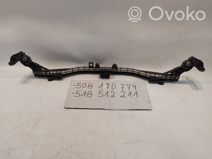 Mercedes-Benz EQC Rivestimento della modanatura della chiusura del vano motore/cofano A2936200100