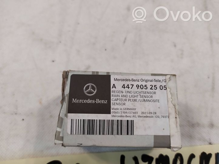 Mercedes-Benz Vito Viano W447 Rain sensor A4479053603