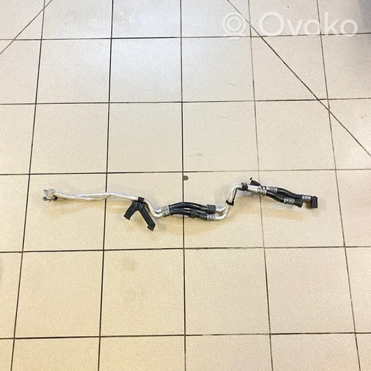 BMW 5 F10 F11 Vaihdelaatikon öljynjäähdyttimen letku 17227619615