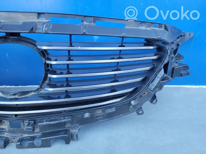 Mazda 6 Grille calandre supérieure de pare-chocs avant G46L50712