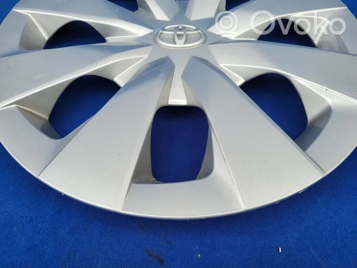 Toyota Auris E180 Mozzo/copricerchi/borchia della ruota R15 4260202550