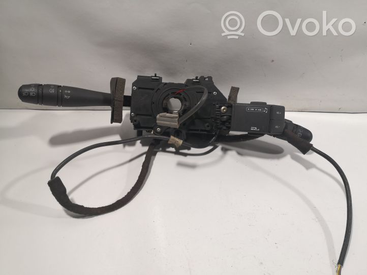 Renault Laguna I Leva/interruttore dell’indicatore di direzione e tergicristallo 7700424205