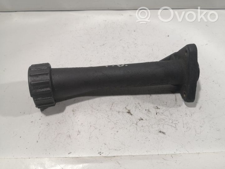 Volkswagen Transporter - Caravelle T4 Oil fill pipe 021115308C