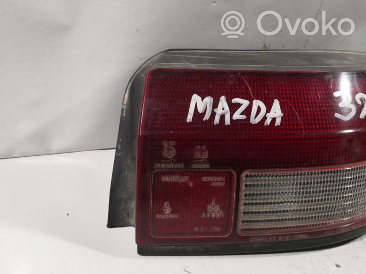Mazda 323 Feux arrière / postérieurs 0431305