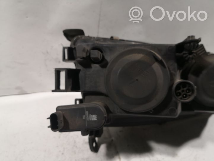 Opel Vectra B Lampa przednia 54532889