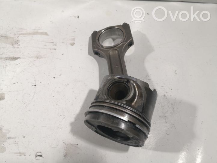 BMW X5 E70 Piston avec bielle 1741