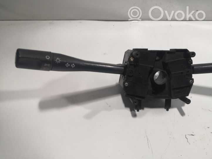 Rover 200 XV Leva/interruttore dell’indicatore di direzione e tergicristallo 36880B