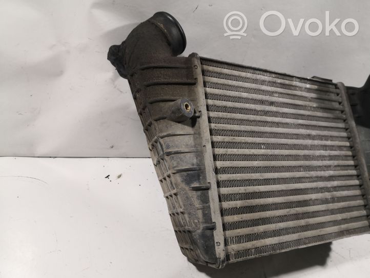 Audi A6 S6 C4 4A Radiatore intercooler 4A0145805E