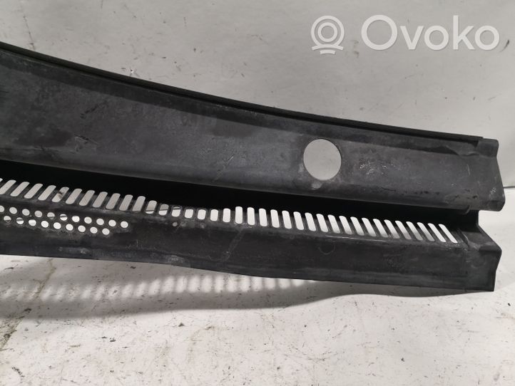 Volkswagen Jetta VI Rivestimento del tergicristallo 5C7819403