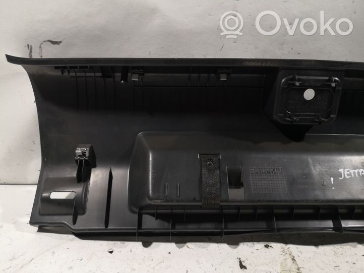 Volkswagen Jetta VI Trunk/boot sill cover protection 5C6863459