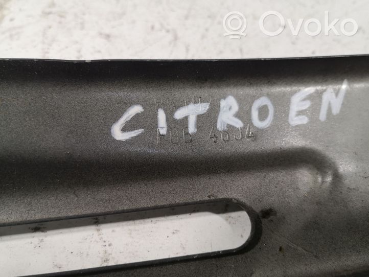 Citroen C8 Radiateur panneau supérieur d'admission d'air F064804