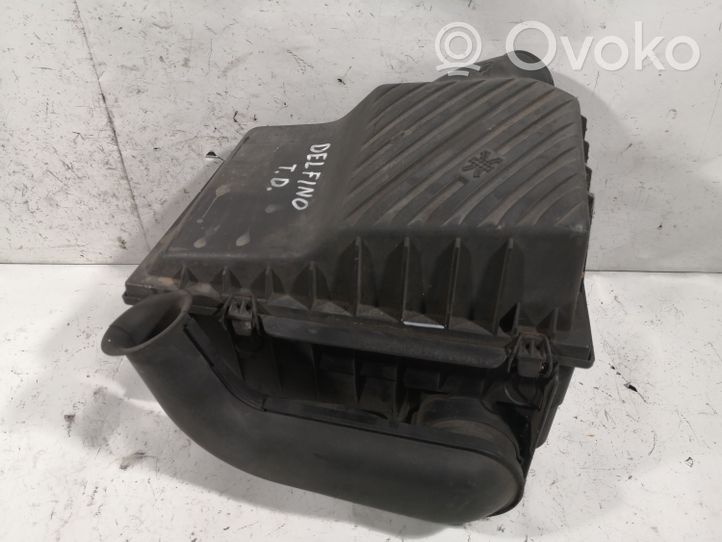 Volkswagen PASSAT B4 Air filter box 191129620