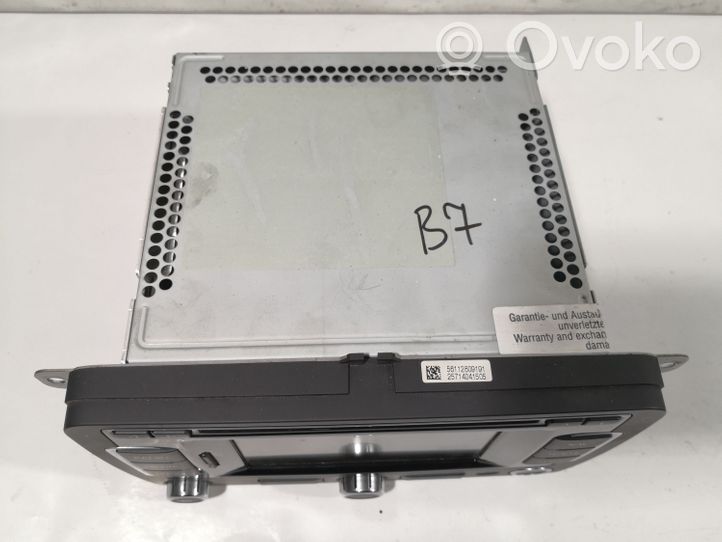 Volkswagen PASSAT B7 Panel / Radioodtwarzacz CD/DVD/GPS 2K0035279C