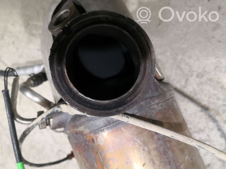 Volkswagen PASSAT B7 Katalizators, FAP/DPF cieto daļiņu filtrs 5N0131765A