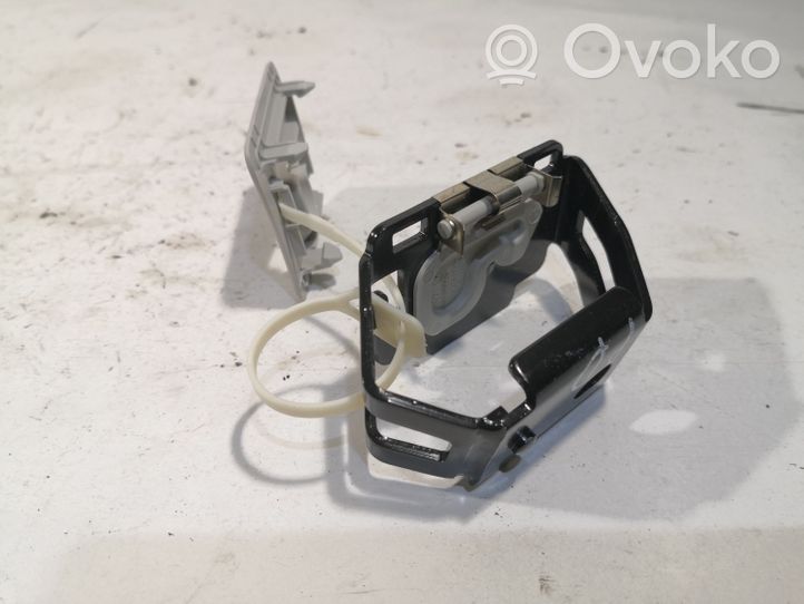 Audi A6 S6 C6 4F Supporto di fissaggio della rete portaoggetti 4F9861736B