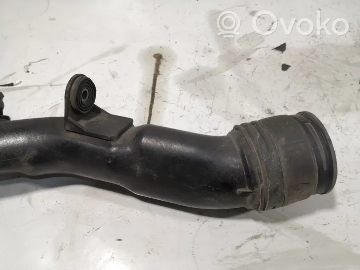 Volkswagen New Beetle Tube d'admission de tuyau de refroidisseur intermédiaire 1C0145844C