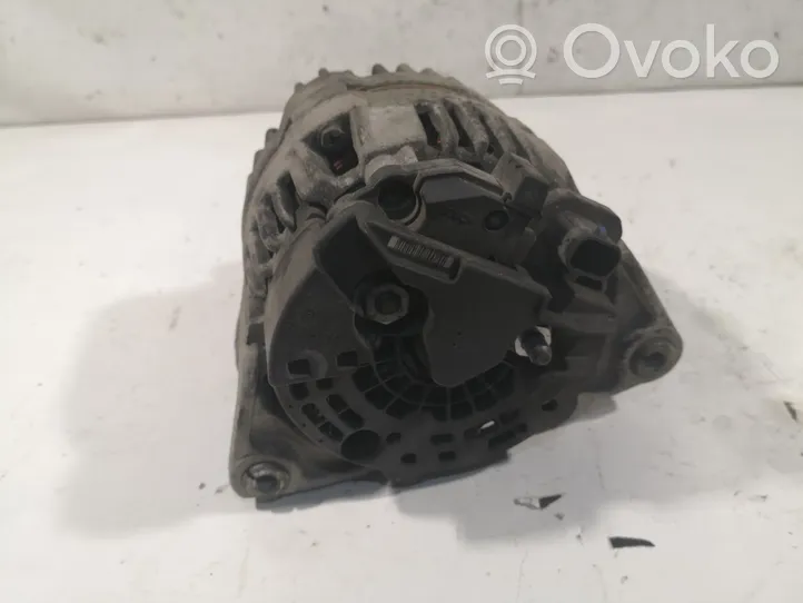 Opel Astra H Alternator 