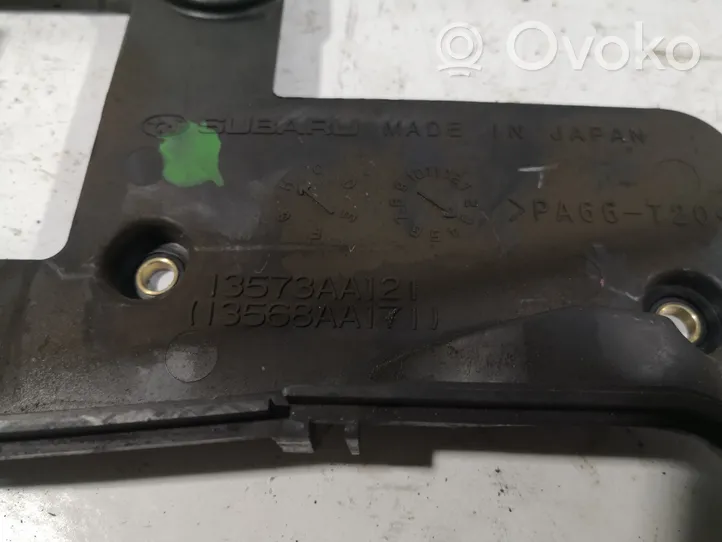 Subaru Impreza II Osłona paska / łańcucha rozrządu 13573AA121