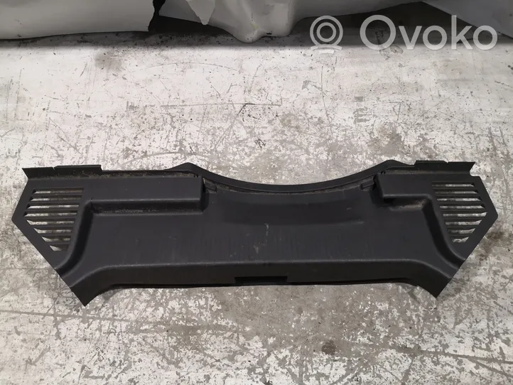 Opel Astra H Bagažinės slenksčio apdaila 24464190