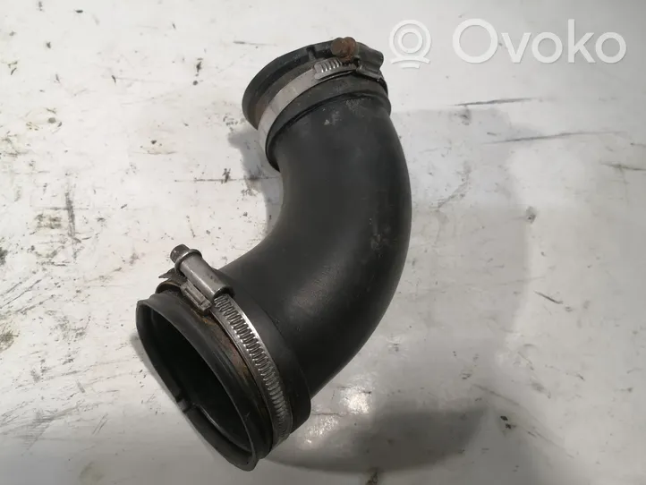 Opel Astra H Tube d'admission d'air 24437915