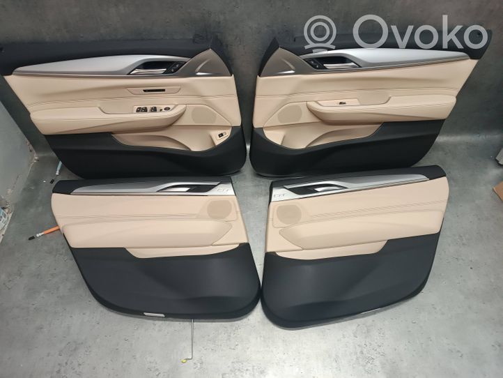 BMW 6 G32 Gran Turismo Front door card panel trim 