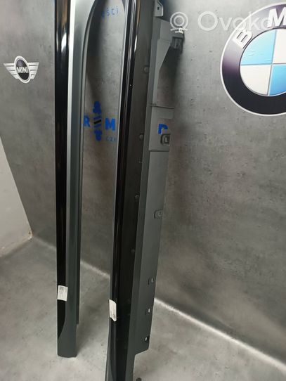 BMW 2 F44 Rivestimento sottoporta/minigonna laterale 