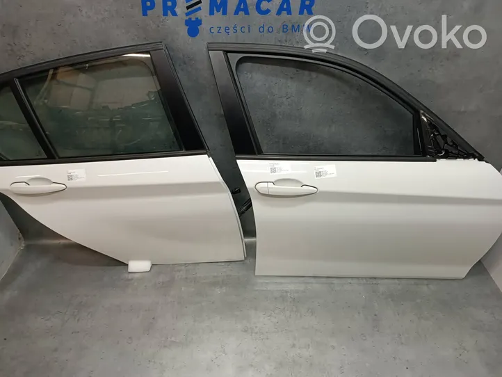 BMW 1 F20 F21 Priekinės durys 9628760