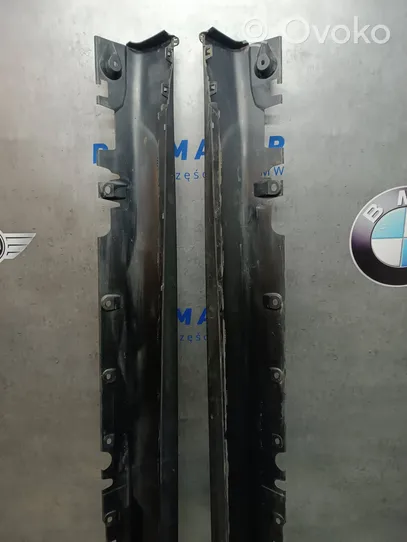 BMW X5 F15 Rivestimento vano piedi laterale 7294375