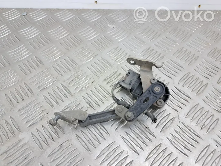 BMW 5 F10 F11 Sensor de nivel del faro delantero/principal 6860843